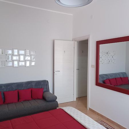 Casa Donna Rosaria Tra Etna E Taormina Apartment Riposto Luaran gambar