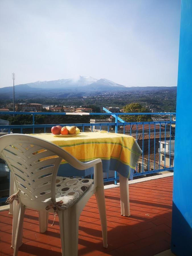 Casa Donna Rosaria Tra Etna E Taormina Apartment Riposto Luaran gambar